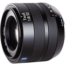 Load image into Gallery viewer, Zeiss Touit 32mm F/1.8 (Fuji X Mount)